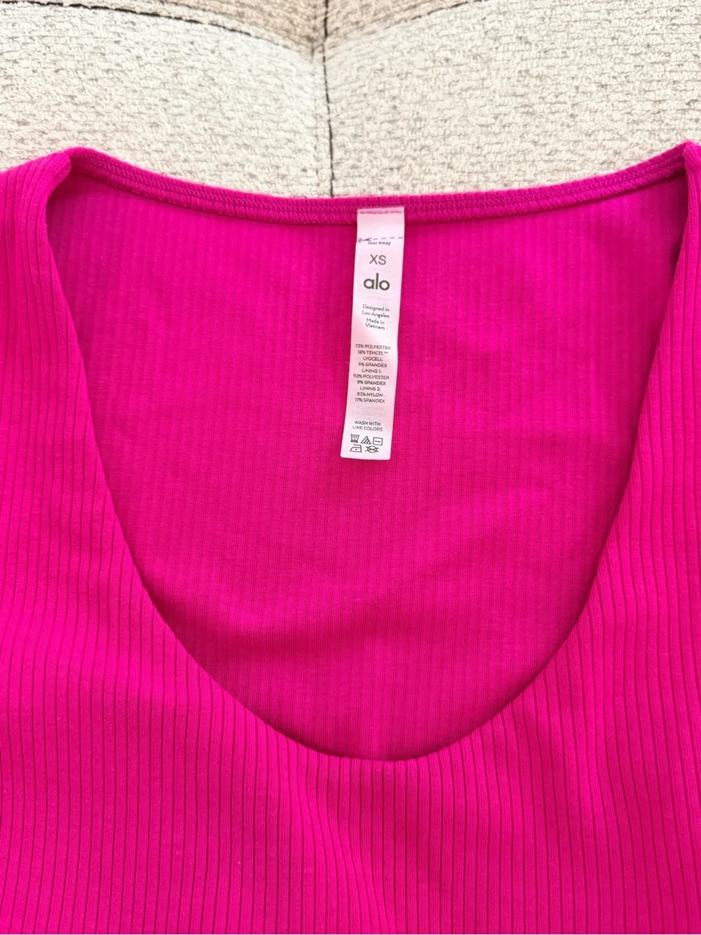 ALO Yoga Bright Magenta Ribbed Long Sleeve Crop Top